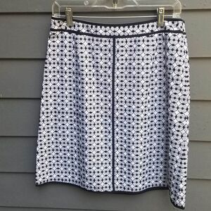 Talbots Cotton Black White Embroidered Circles Skirt size 8